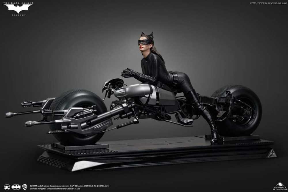 Catwoman/Selina Kyle,  Catwoman on the Batpod (1:6), The Dark Knight Rises  (1:6) - Queen Studios (The Dark Knight Rises (2012)) action figure collectible - Main Image 4