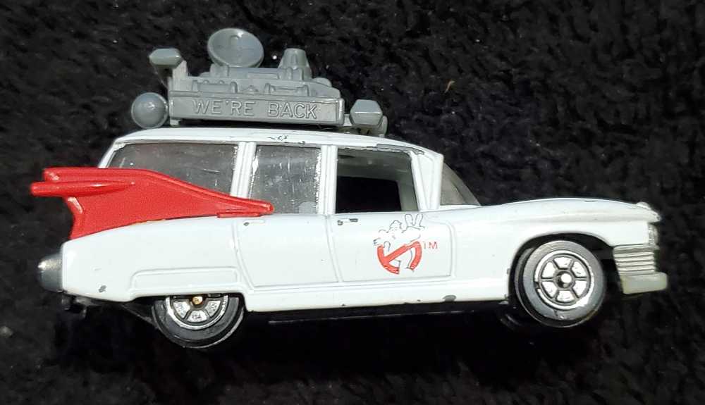 Ghostbusters II Ecto 1 Die-cast Car - Columbia Pictures action figure collectible - Main Image 4