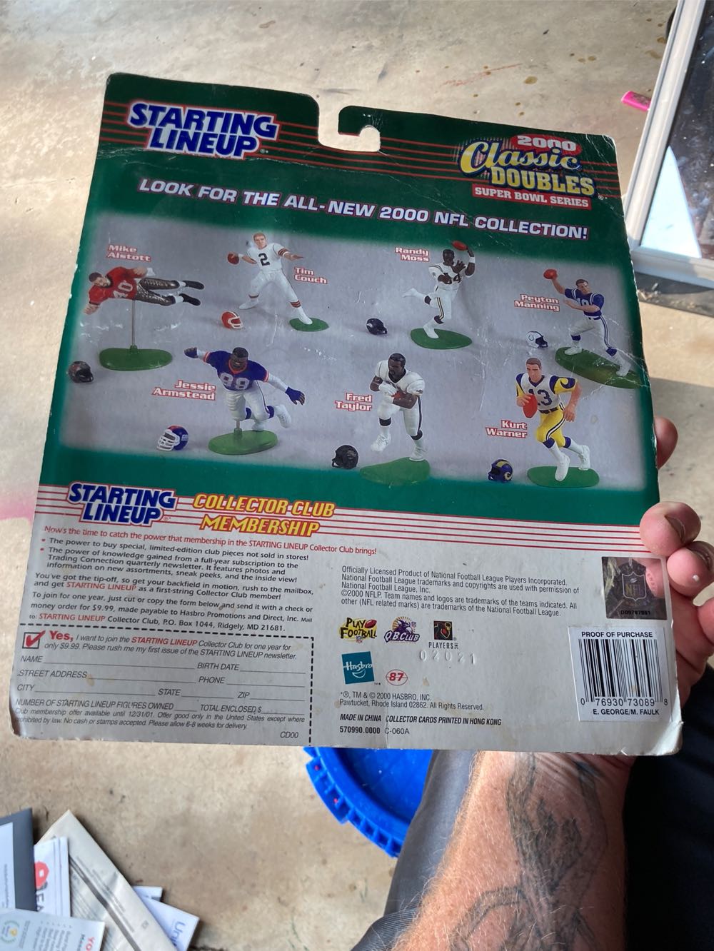 Nfl Starting Lineup Classic Doubles Marshall Faulk - Hasbro action figure collectible [Barcode 076930730898] - Main Image 2