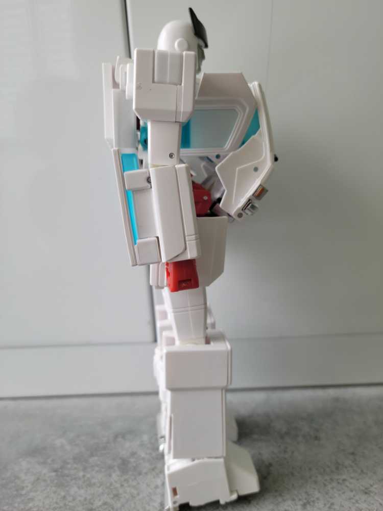 Ratchet MP-30 - Takara (Masterpiece 1984) action figure collectible - Main Image 3