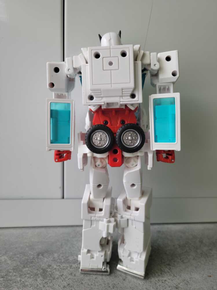 Ratchet MP-30 - Takara (Masterpiece 1984) action figure collectible - Main Image 4