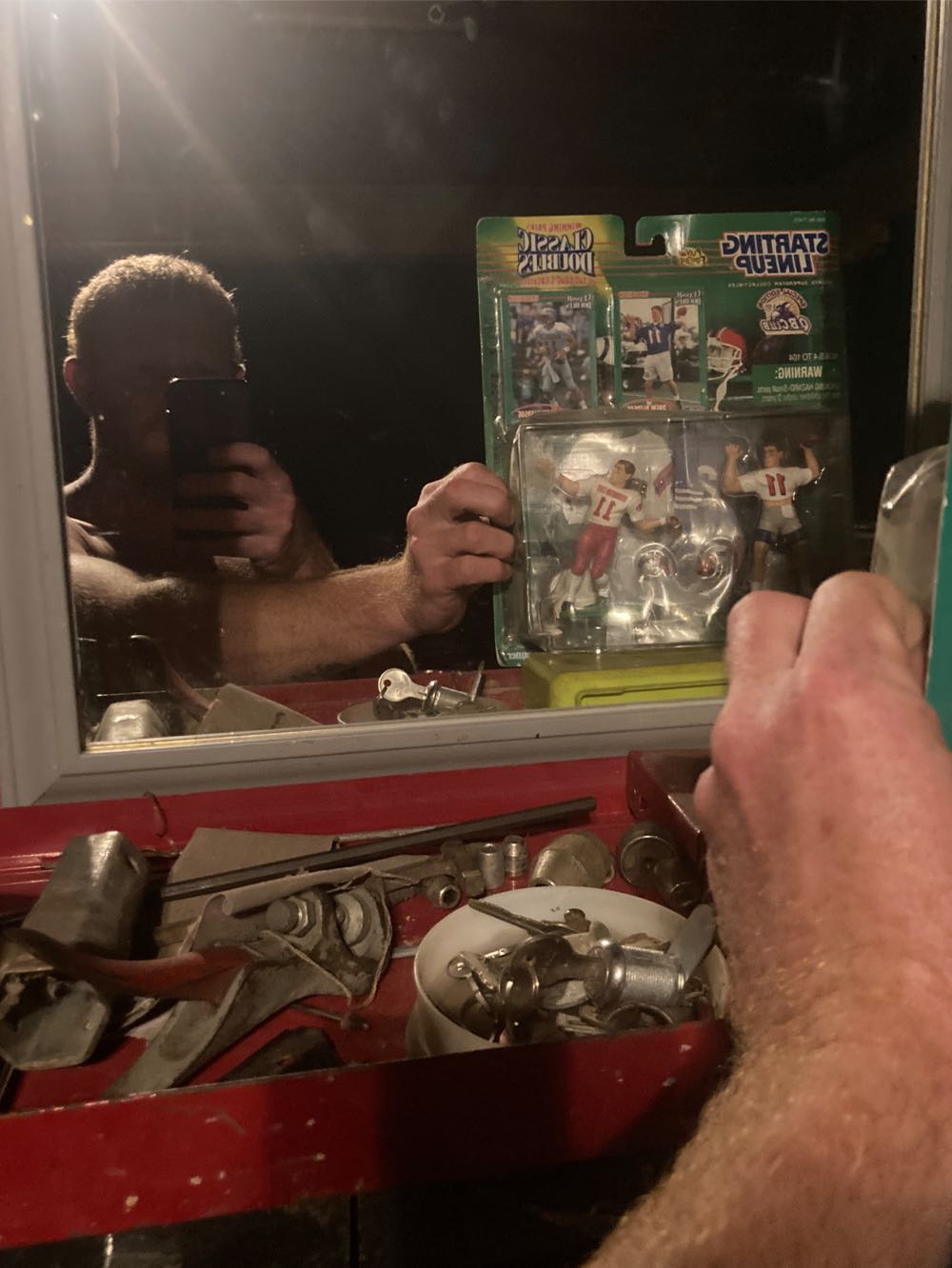 Lineup Drew Bledsoe Starting Lineup Classic Doubles Drew - STARTING LINEUP action figure collectible [Barcode 076281717869] - Main Image 4