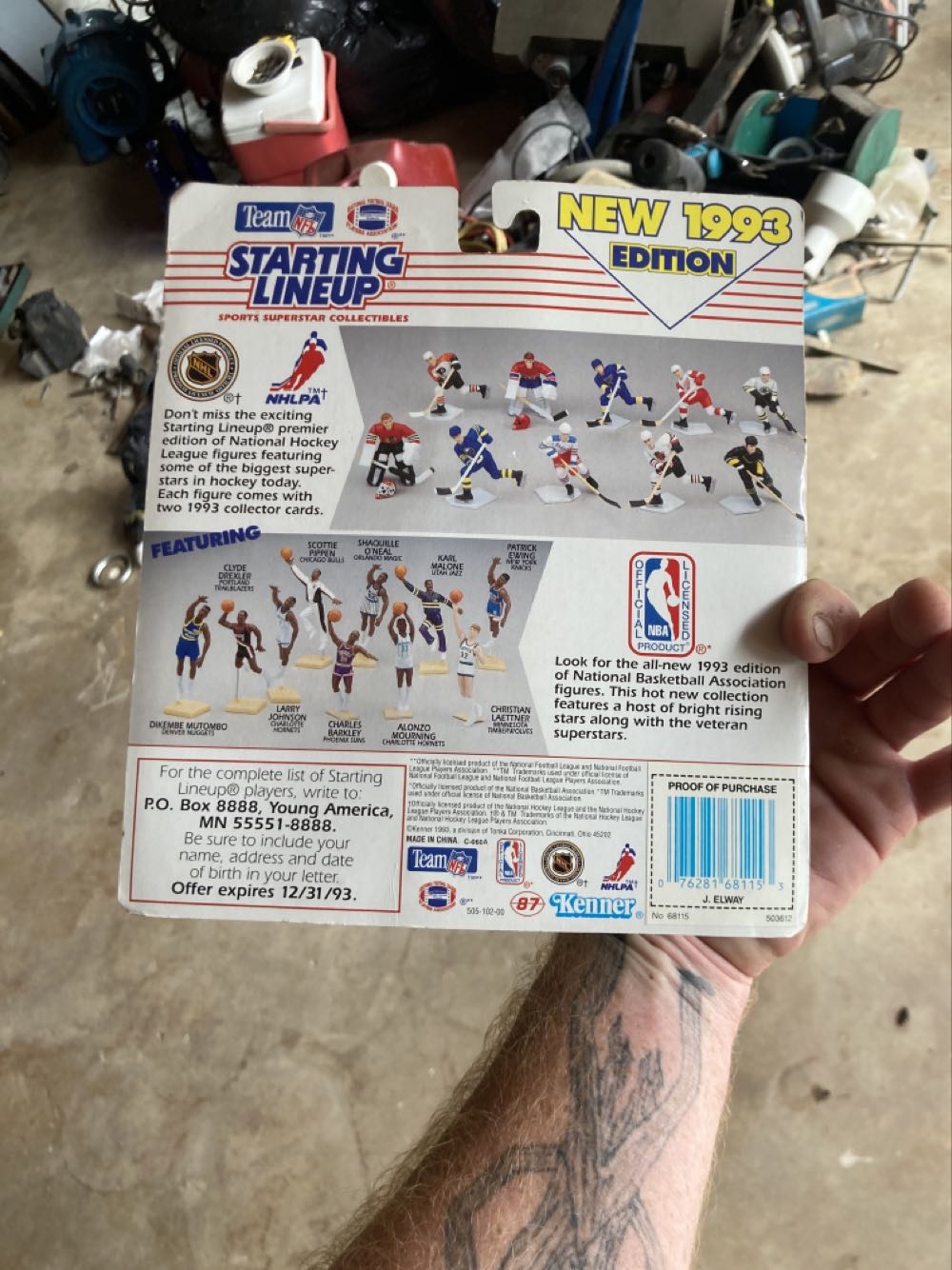 New Sealed John Elway Denver Broncos Starting Lineup New! - STARTING LINEUP action figure collectible [Barcode 076281681153] - Main Image 2