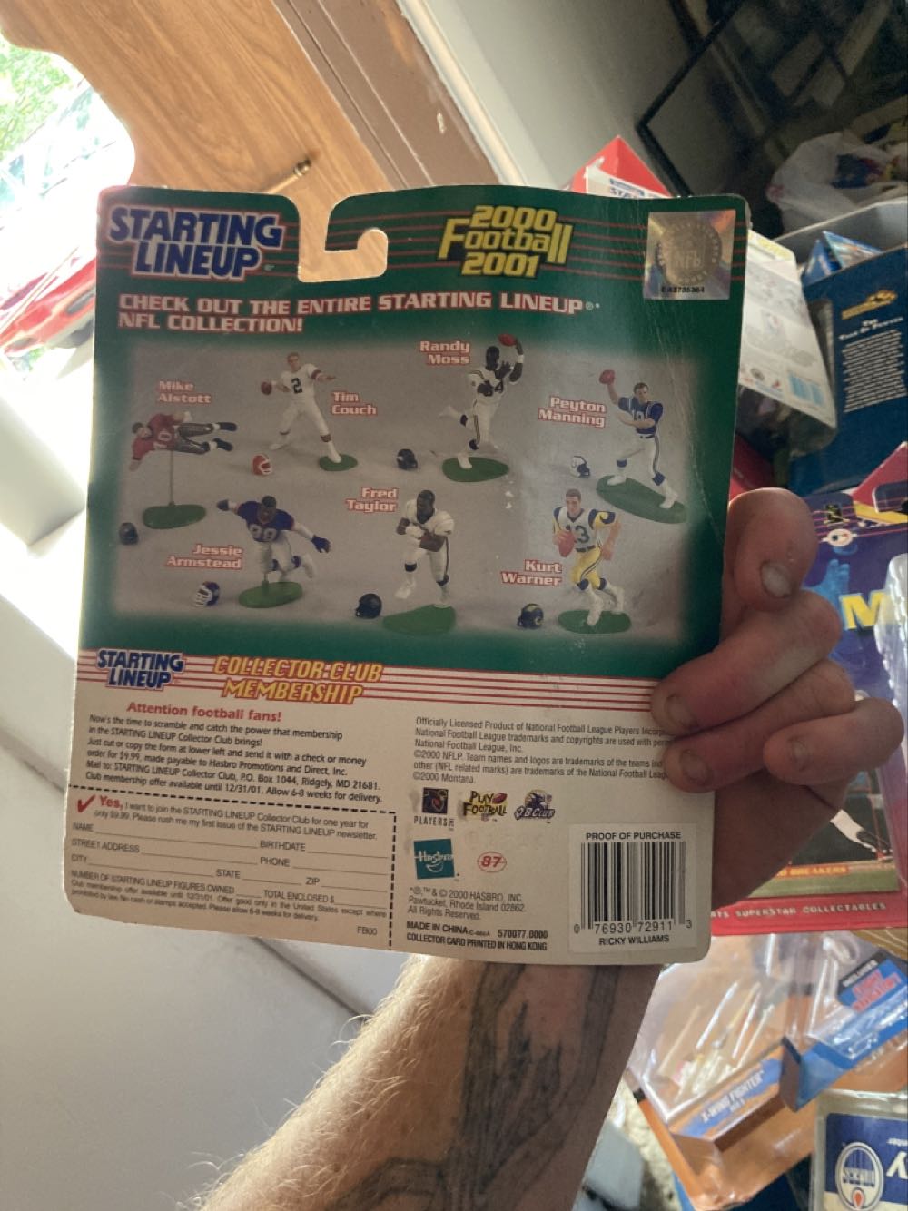 Ricky Williams Nfl Starting Lineup - STARTING LINEUP action figure collectible [Barcode 076930729113] - Main Image 2