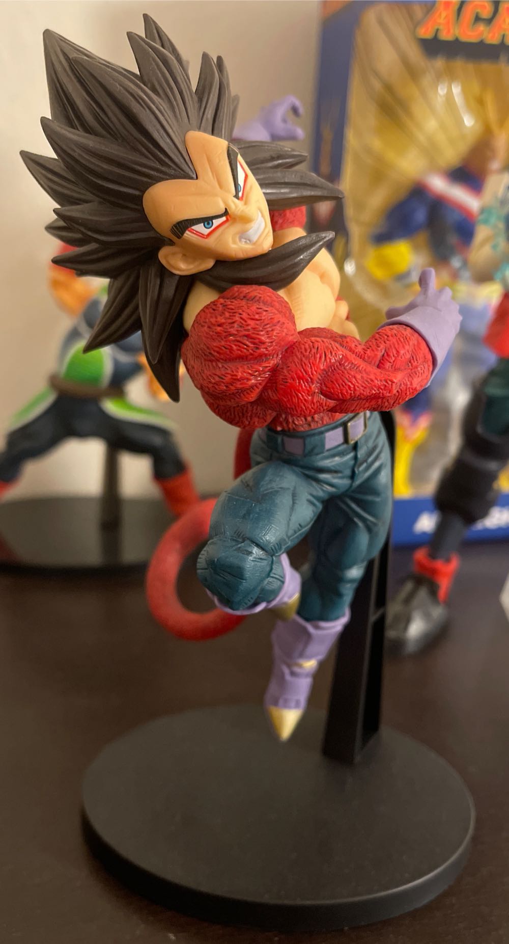 Super Saiyan 4 Vegeta - Banpresto - Bandai action figure collectible - Main Image 3