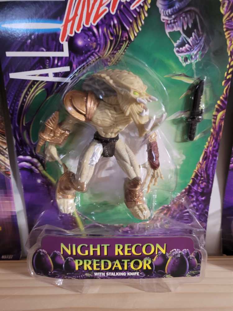 Gian Speeder w. Pivoting Blaster Cannons and more!