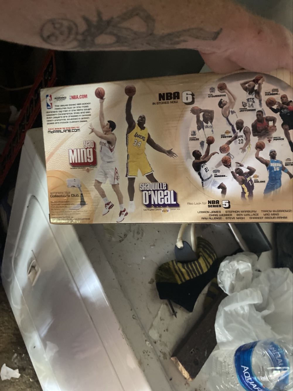 Mcfarlane Sportspicks Nba Basketball Yao Ming Vs Shaquille O’neal Box Set - McFarlane action figure collectible [Barcode 787926705119] - Main Image 3