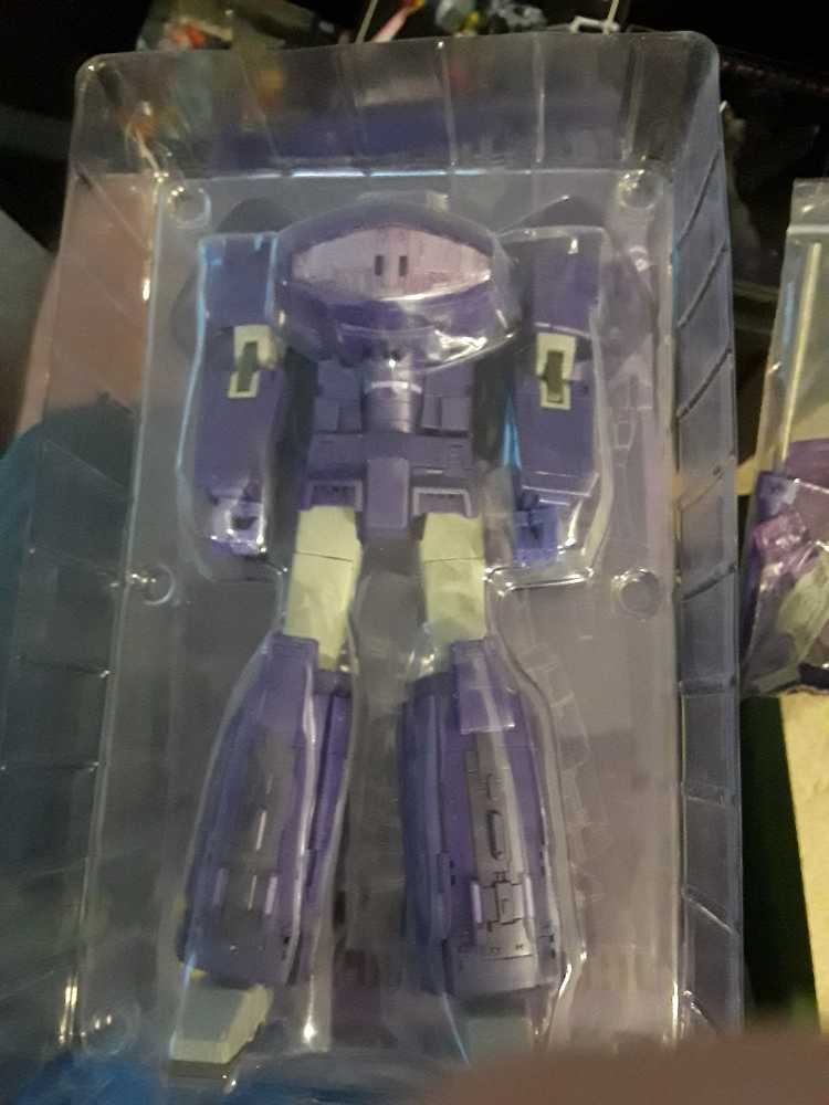 Shockwave LT-03 (Purple Potato) - Lemon Tree Toys (Masterpiece) action figure collectible - Main Image 2
