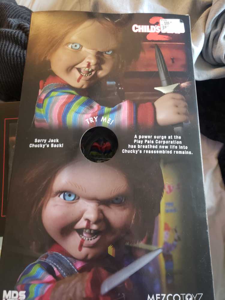 Chucky 15’ <Childs Play 2> - Mezco Toyz (Child’s Play) action figure collectible [Barcode 696198780239] - Main Image 2