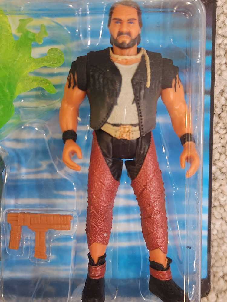 Atoll Enforcer - Kenner (Waterworld) action figure collectible [Barcode 076281628042] - Main Image 3