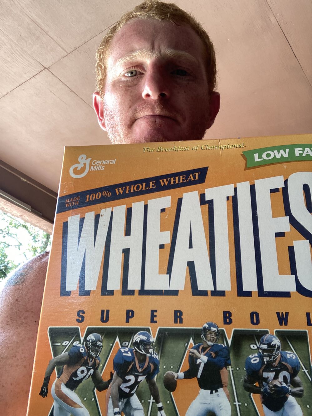 Denver Broncos Wheaties Box - General Mills (Multigrain Cereal) action figure collectible [Barcode 016000662605] - Main Image 4