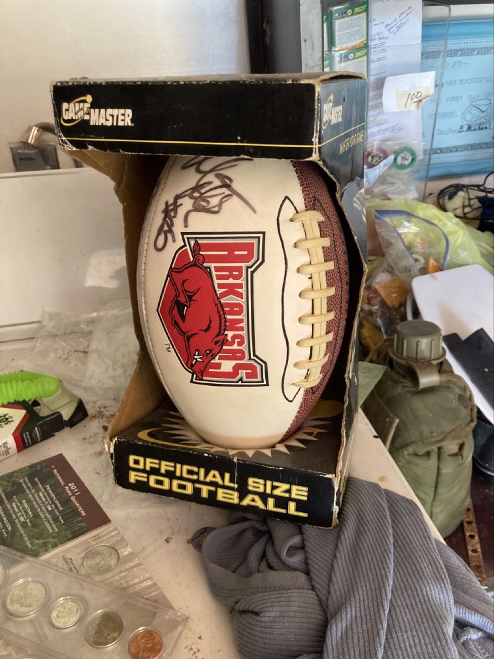 Arkansas Razorback Football  action figure collectible [Barcode 050386720207] - Main Image 3