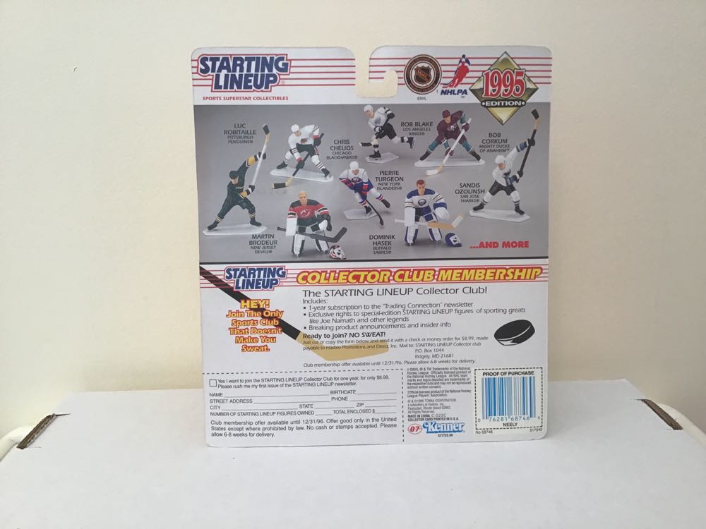 Cam Neely - Kenner action figure collectible - Main Image 2