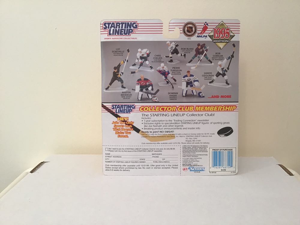 Pavel Bure - Kenner action figure collectible - Main Image 2