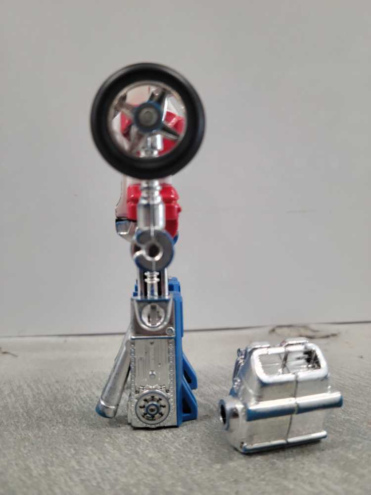 Cy-Kill (Robot Mode) 1st - Tonka (Gobots) action figure collectible - Main Image 3