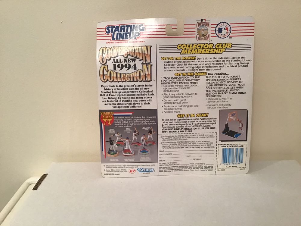 Reggie Jackson - Kenner (Cooperstown Collection) action figure collectible - Main Image 2
