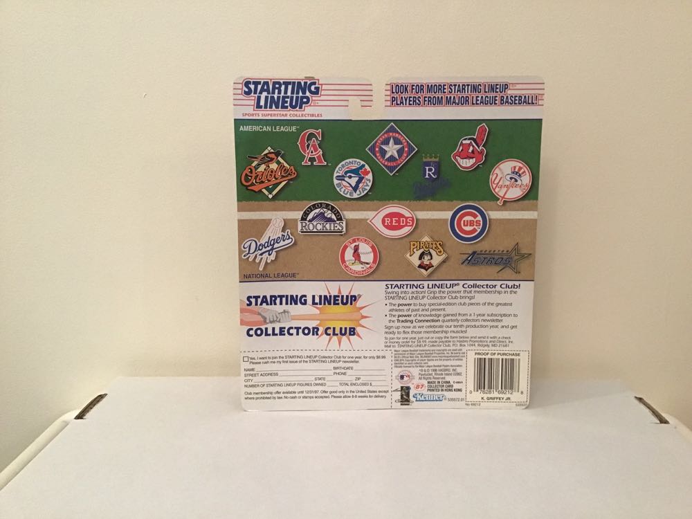 Ken Griffey, Jr. - Kenner action figure collectible - Main Image 2