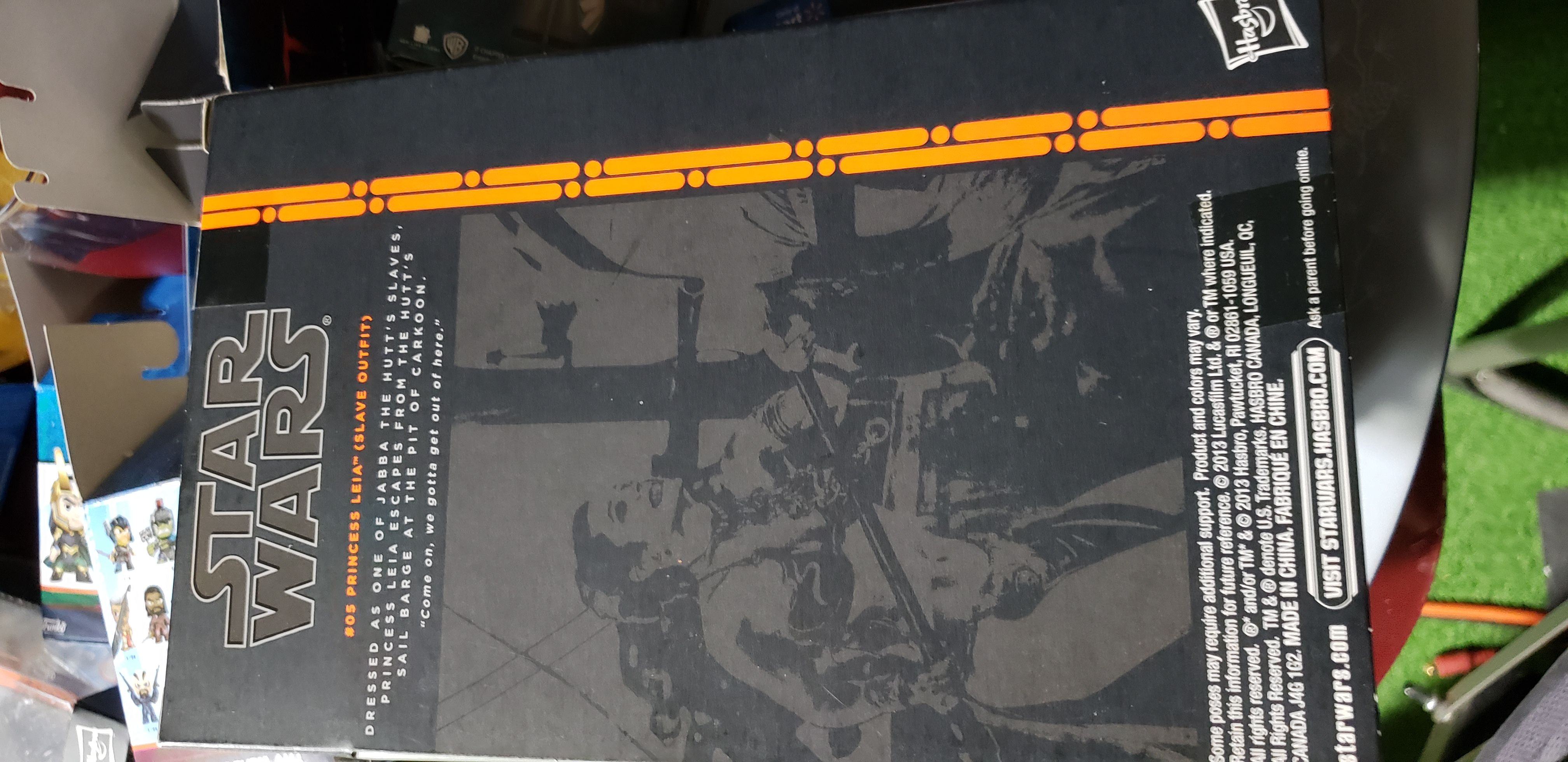 Princess Leia - Jabba’s Slave - Hasbro (Episode 6 - ROTJ) action figure collectible - Main Image 2