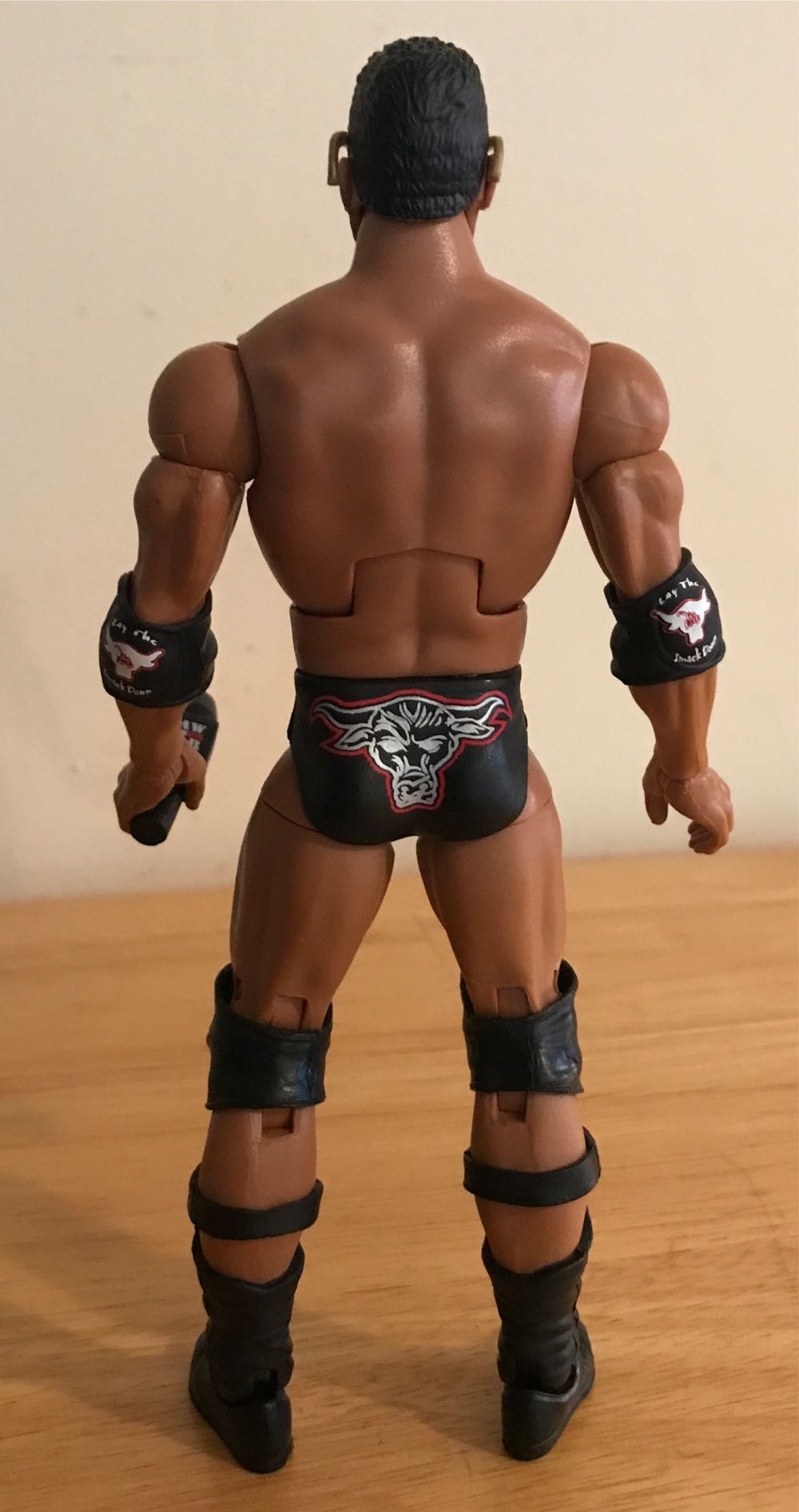 The Rock - Mattel Wwe (WWE Elite Ringside Collectibles Exclusive Rock and Sock Connection 2 Pack The Rock) action figure collectible - Main Image 2