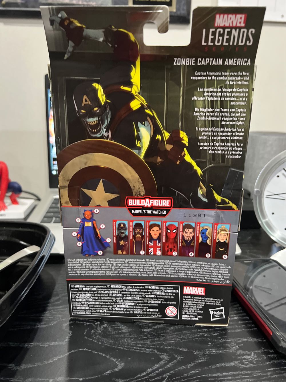 Captain America (Zombie) - Marvel Legends (MCU (Avengers - Captain America)) action figure collectible [Barcode 5010993797295] - Main Image 3