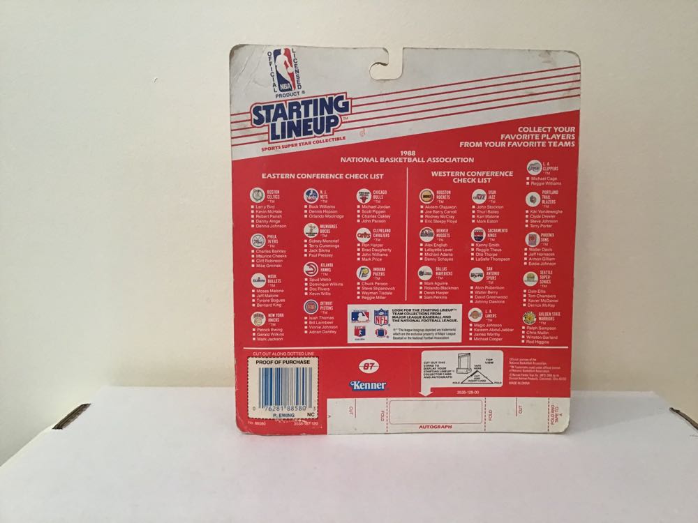 Patrick Ewing - Kenner action figure collectible - Main Image 2