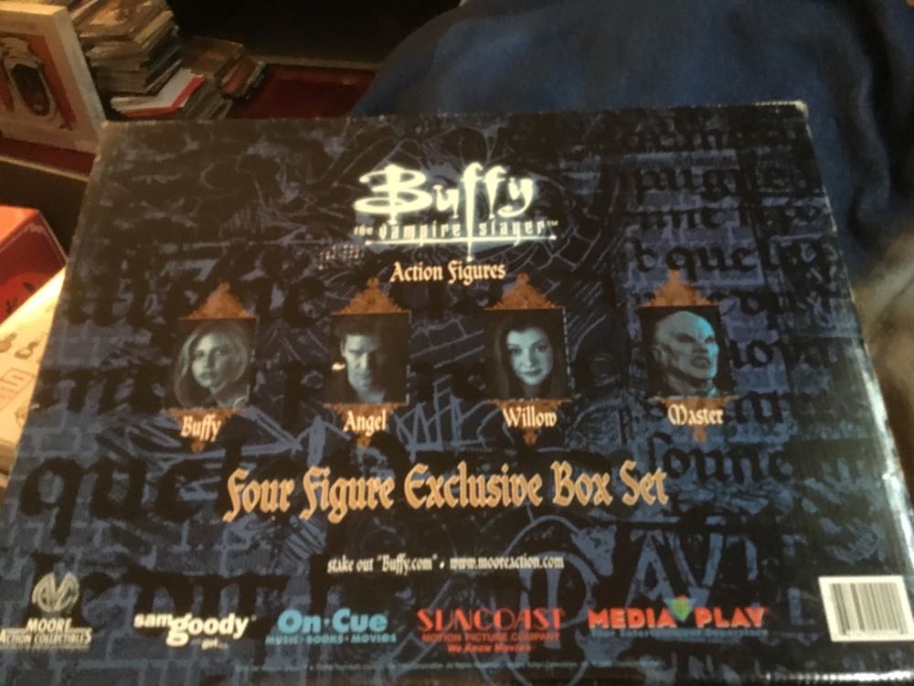 Buffy The Vampire Slayer Four Figure Exclusive Box Set - Moore Action Collectables (Buffy The Vampire Slayer) action figure collectible [Barcode 661470090290] - Main Image 2