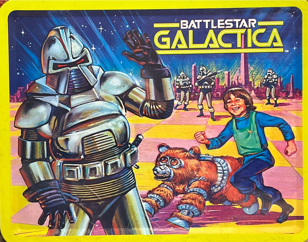 Battlestar Galactica Retro Tin Tote W Figures Con. Exclusive - Bif Bang Pow (Battlestar Galactica) action figure collectible [Barcode 814826014093] - Main Image 3