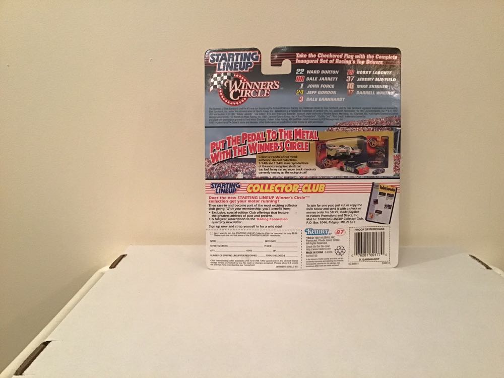 Dale Earnhardt - Kenner (Winners Circle) action figure collectible - Main Image 2