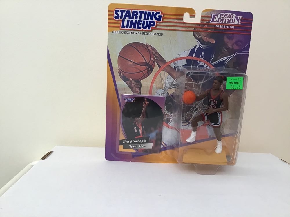 Sheryl Swoopes - Kenner (College) action figure collectible - Main Image 1