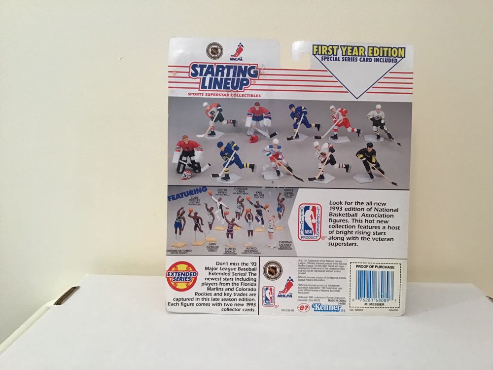Mark Messier - Kenner action figure collectible - Main Image 2