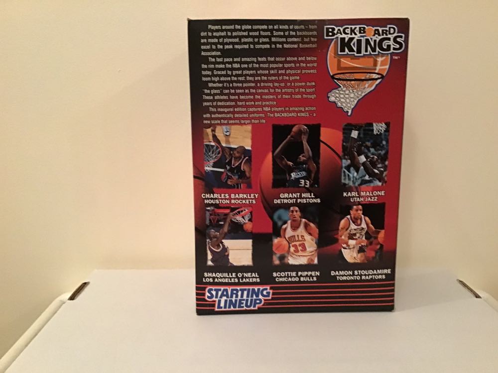 Grant Hill - Kenner (Backboard Kings) action figure collectible - Main Image 2