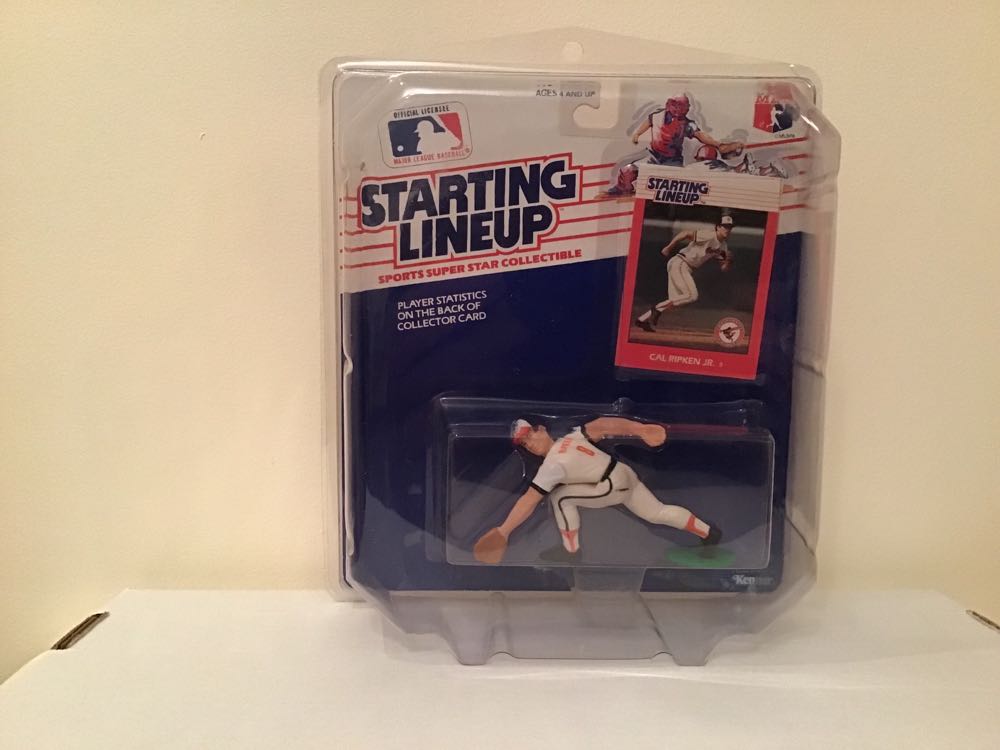 Cal Ripken, Jr. - Kenner action figure collectible - Main Image 1