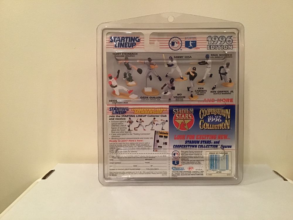 Derek Jeter - Kenner action figure collectible - Main Image 2