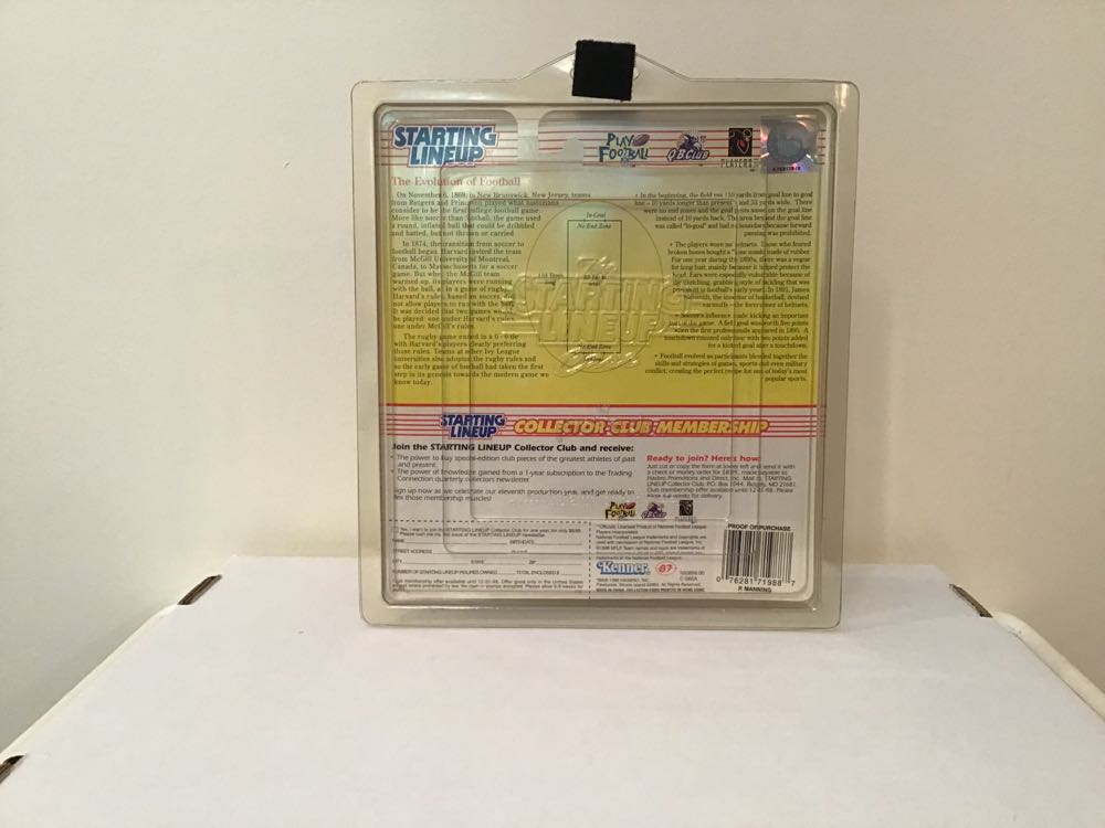 Peyton Manning - Kenner action figure collectible - Main Image 2