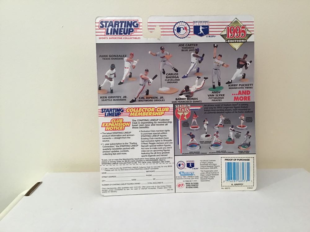 Ken Griffey, Jr. - Kenner action figure collectible - Main Image 2