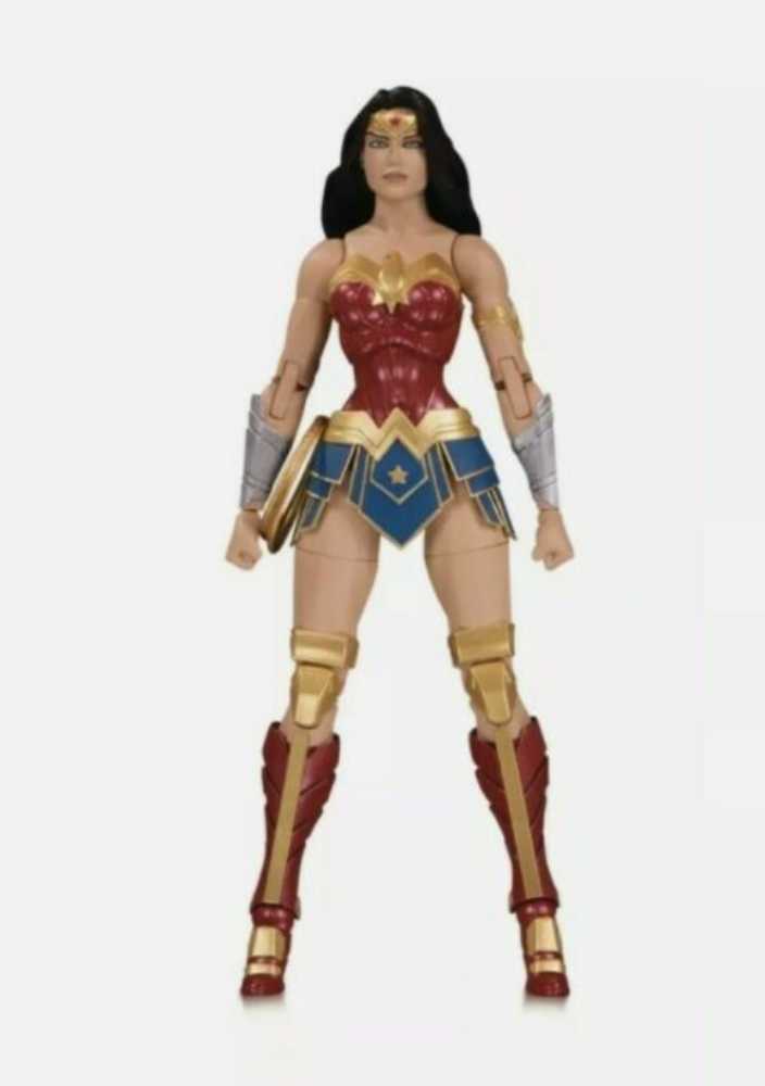 Wonder Woman - DC Collectibles (DC Essentials) action figure collectible - Main Image 3