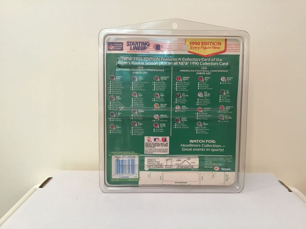 Dan Marino - Kenner action figure collectible - Main Image 2