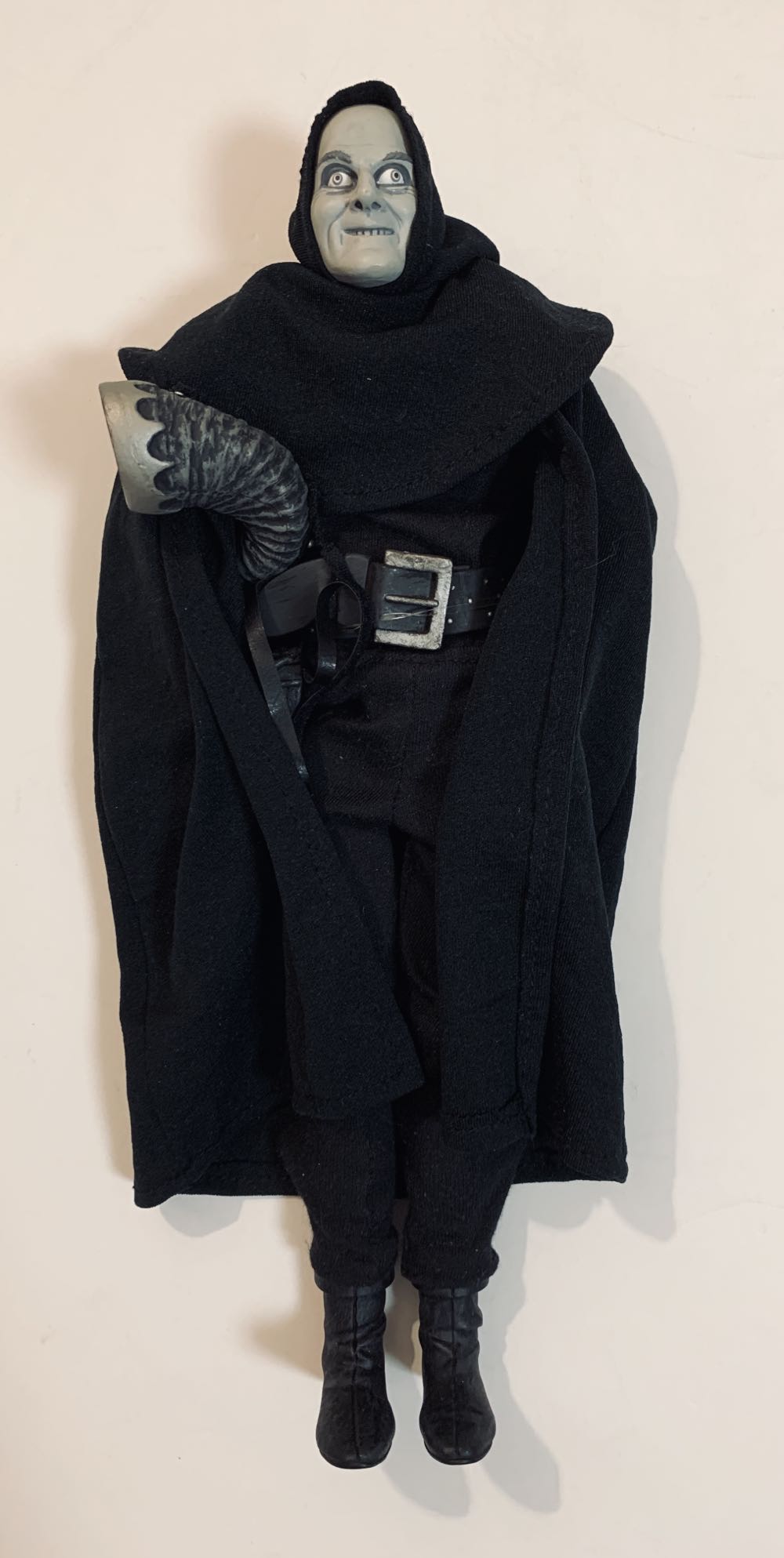 Igor - Sideshow Toy (Young Frankenstein) action figure collectible [Barcode 747720180307] - Main Image 4