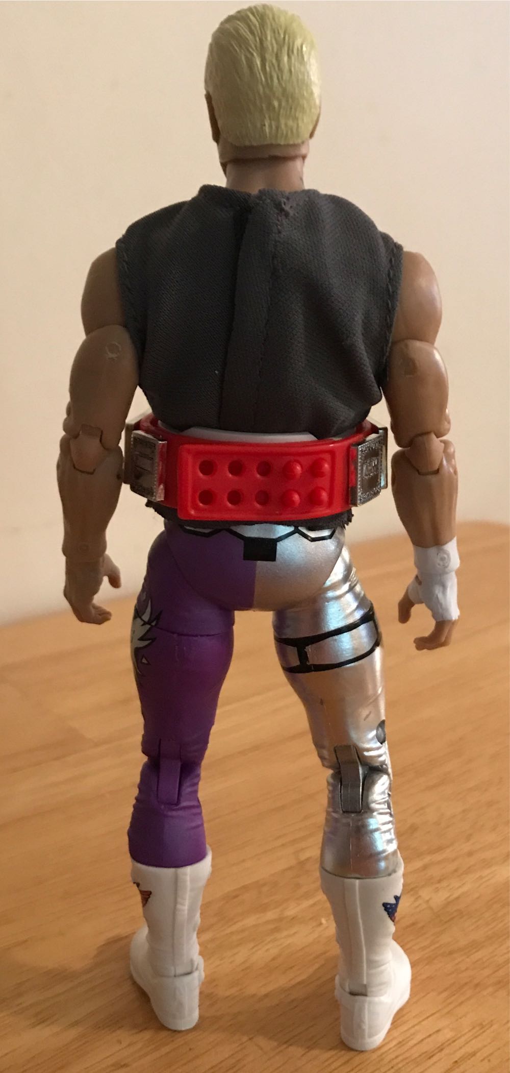 Cody Rhodes - jazewares (AEW Unrivaled Ringside Collectibles Exclusive TNT Title Cody Rhodes) action figure collectible - Main Image 2