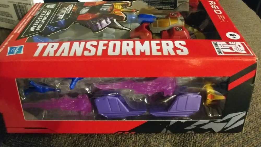 Starscream (Coronation) - Hasbro (Transformers R.E.D.) action figure collectible [Barcode 5010993788996] - Main Image 3