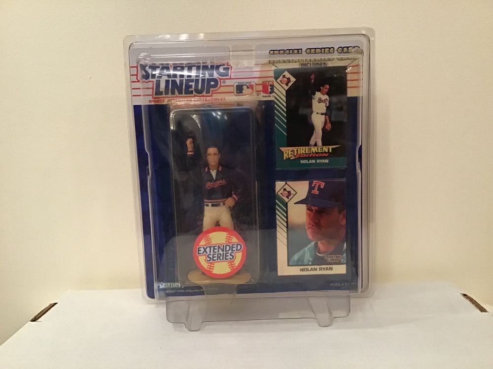 Batman Begins Bronze Edition Batman Figure