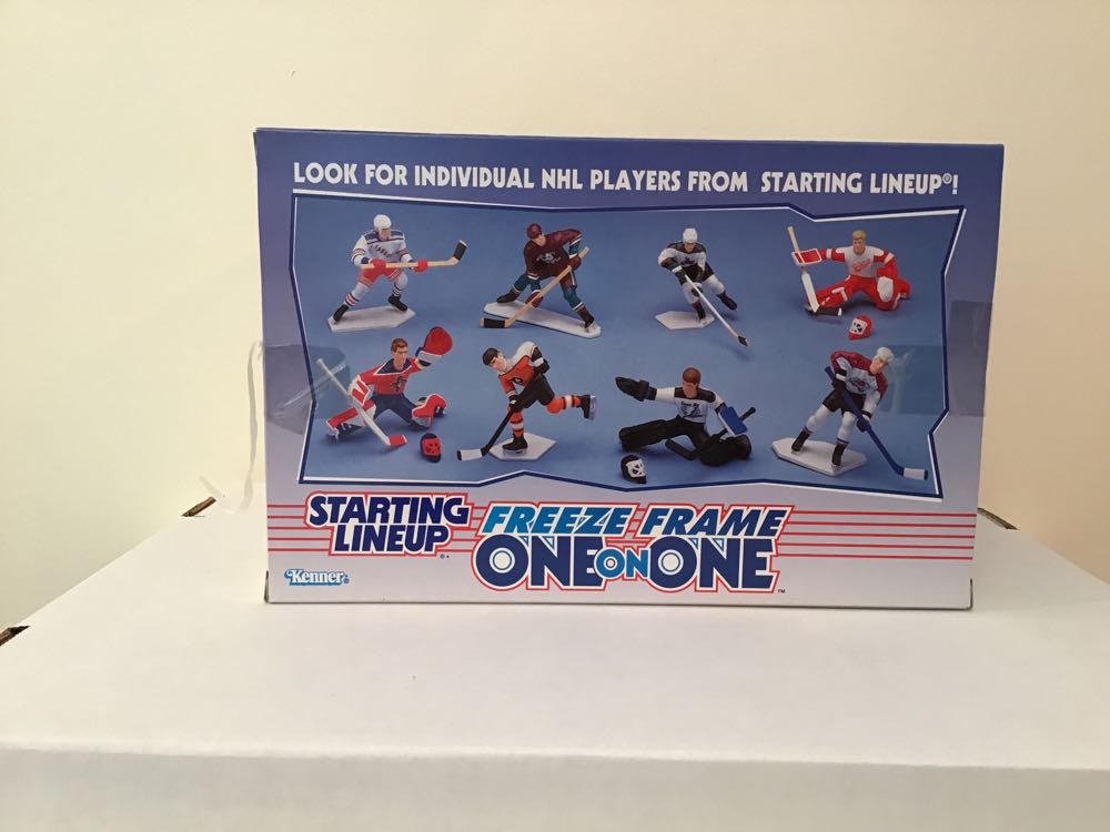 Eric Lindros / Paul Kariya - Kenner (Freeze Frame) action figure collectible - Main Image 2
