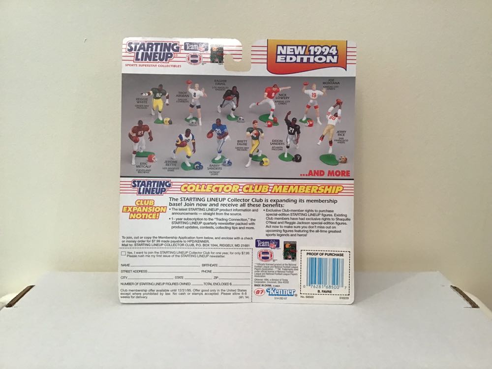 Brett Favre - Kenner action figure collectible - Main Image 2