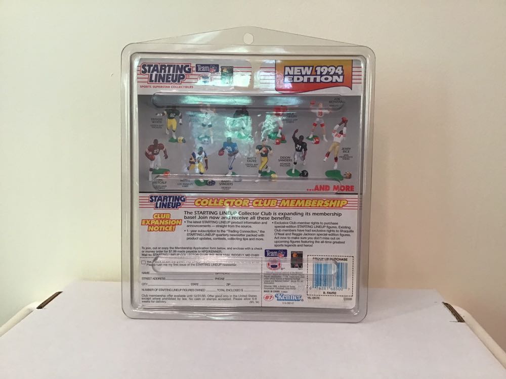 Brett Favre - Kenner action figure collectible - Main Image 2