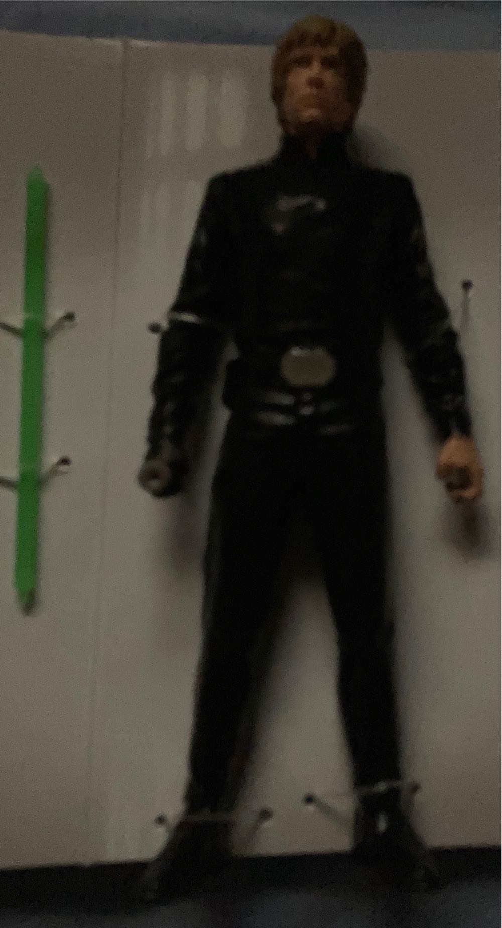 Luke Skywalker - Disney / Hasbro (Value Series 5”) action figure collectible [Barcode 630509927982] - Main Image 3