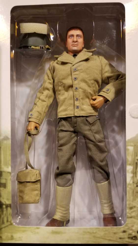 Dragon - 1st Infantry Division Big Red One (Sergeant) Dave - Dragon (WWII Normandy 1945) action figure collectible [Barcode 089195700216] - Main Image 2