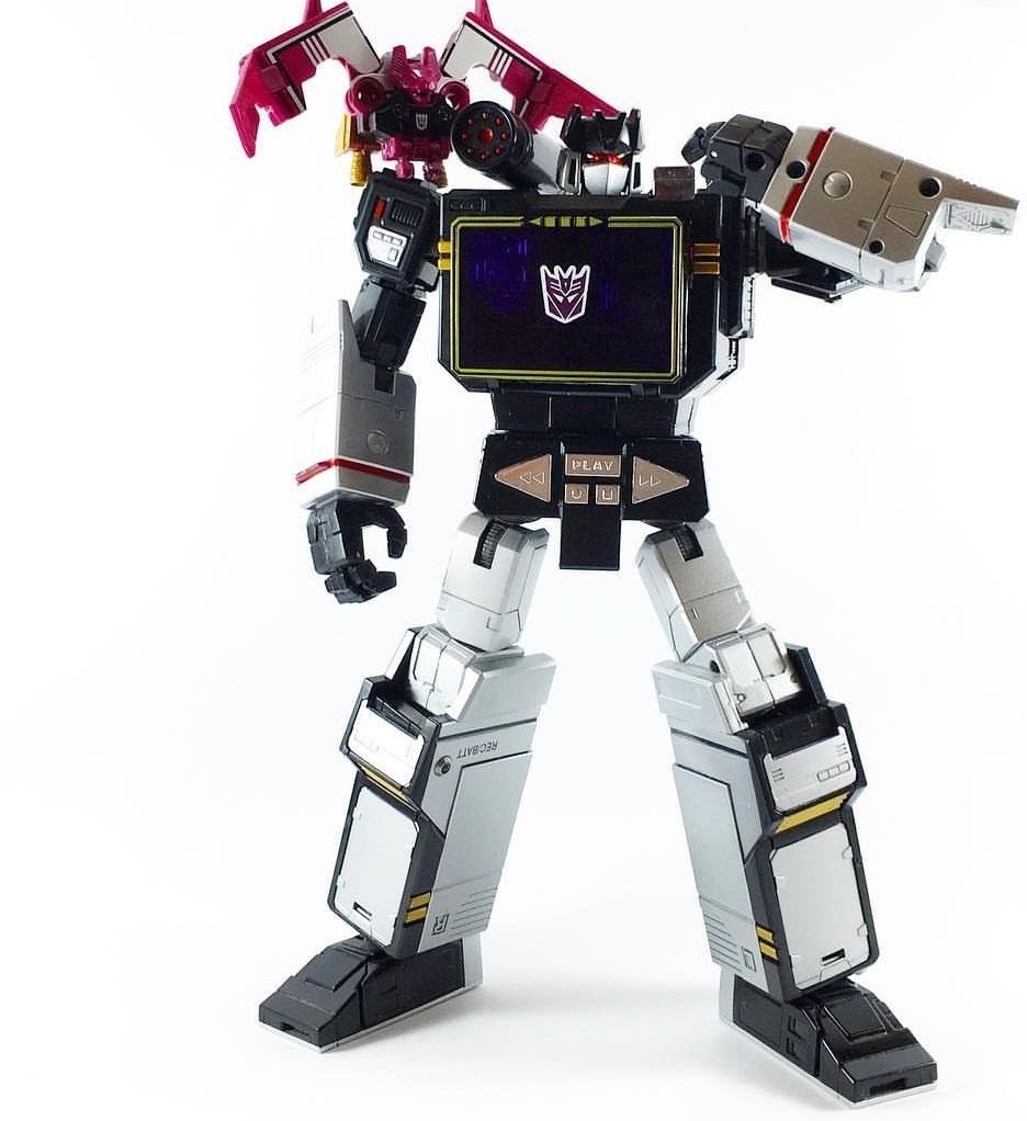 MP-13B Soundblaster - Takara Tomy (Transformers Masterpiece) action figure collectible [Barcode 4904810474340] - Main Image 2