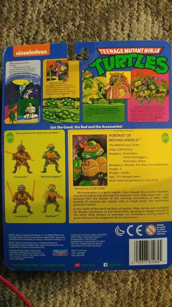 Teenage Mutant Ninja Turtles: Michaelangelo - Play Mates (Teenage Mutant Ninja Turtles (Classic Retro)) action figure collectible [Barcode 043377812845] - Main Image 2