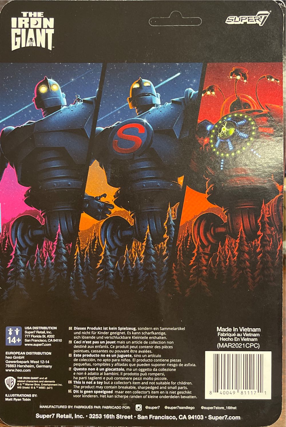 The Iron Giant - ReAction (The Iron Giant™) action figure collectible [Barcode 840049811171] - Main Image 2