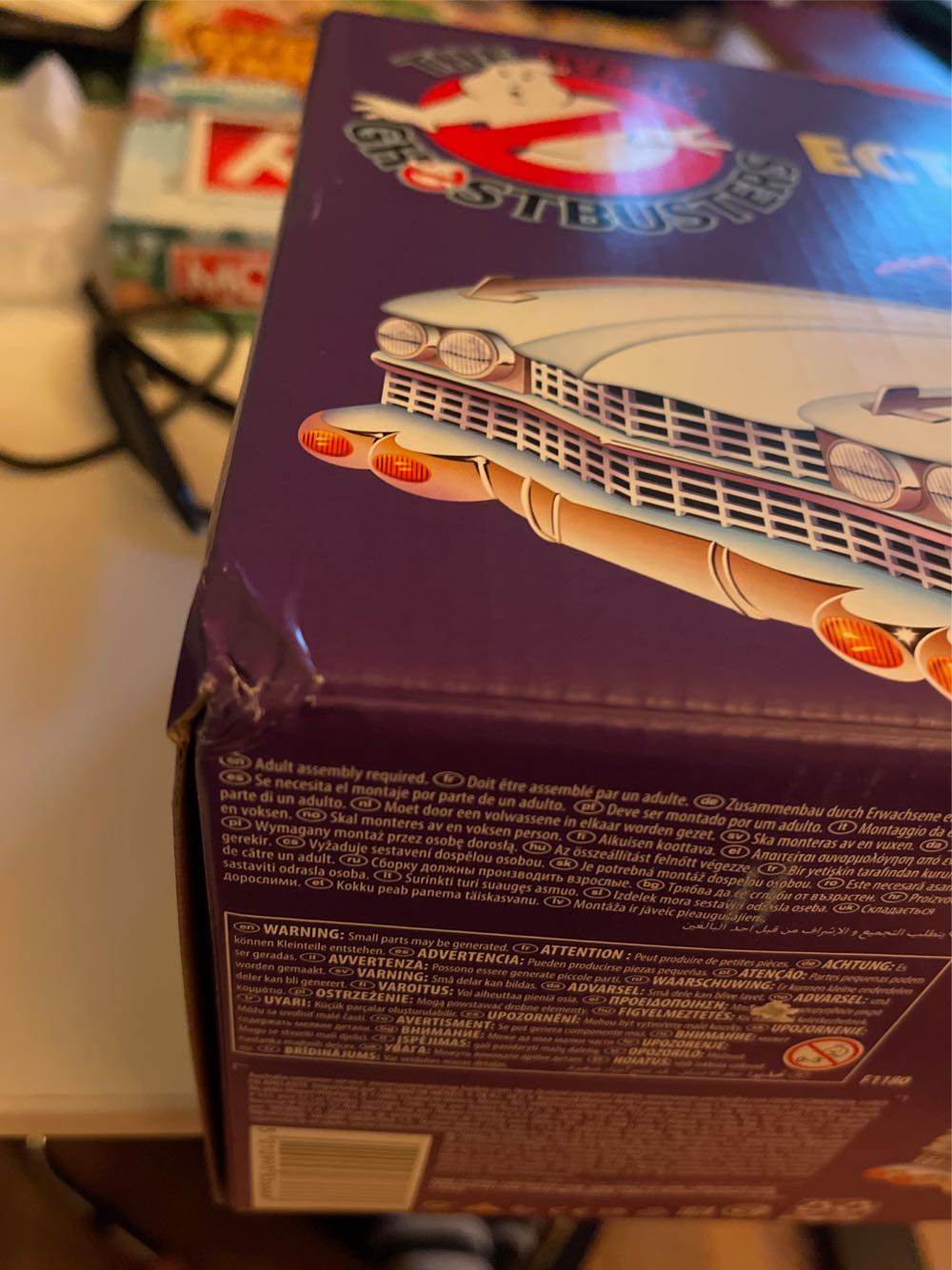 Real Ghostbusters ECTO-1 Kenner Classics Reissue  - Hasbro (The Real Ghostbusters) action figure collectible [Barcode 5010993836666] - Main Image 2